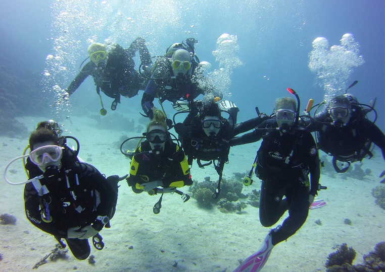 PADI advanced course buoyancy control